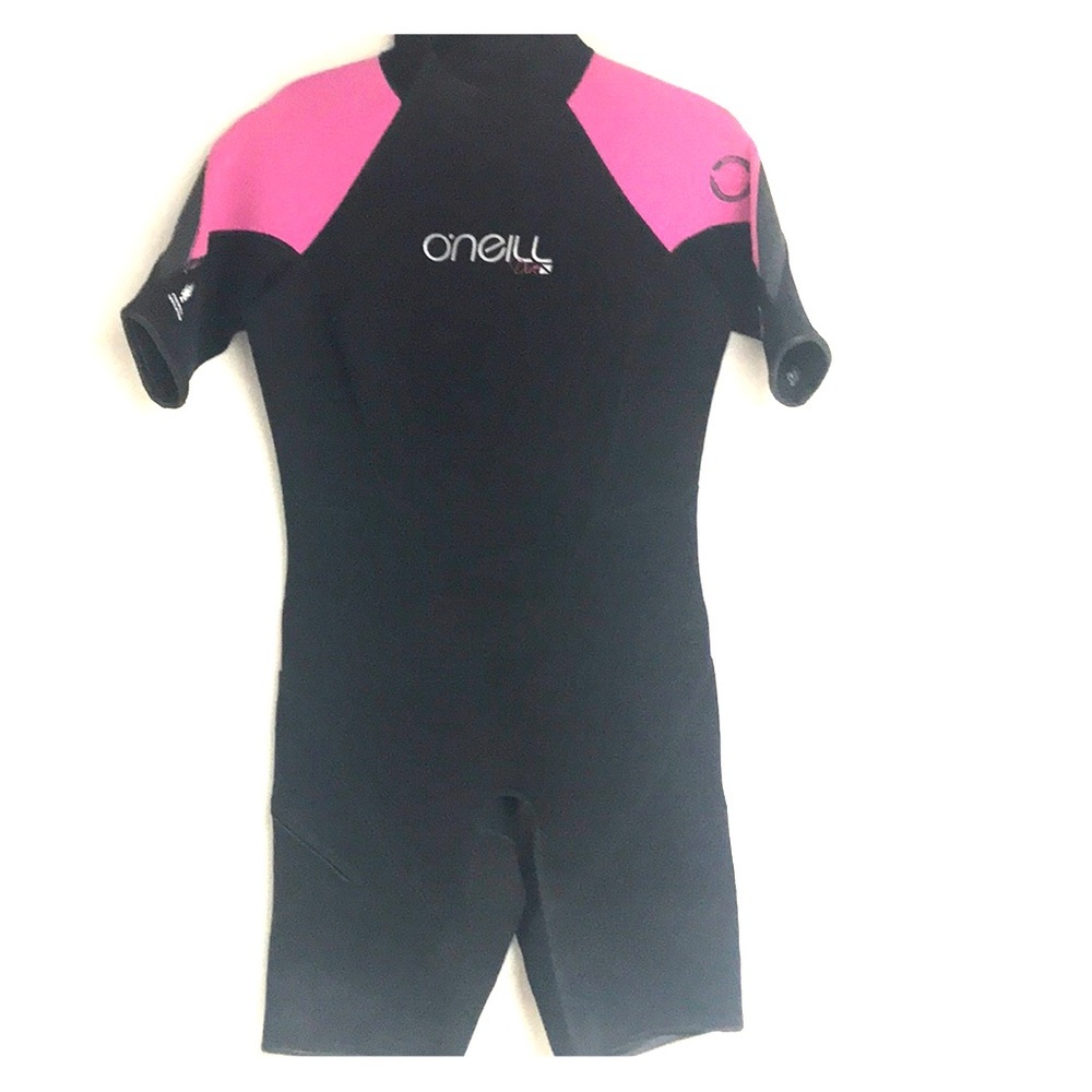O'Neill Dive Suit Size 16 Color‎ Black and Cherry